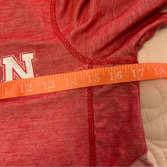 University of Nebraska UNL 3/4 zip jacket size S thumbhole sleeves two tone red - Picture 13 of 16